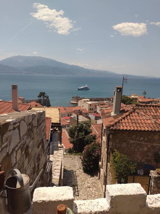 Ferienwohnung Stone Clock'S House Nafpaktos Exterior foto